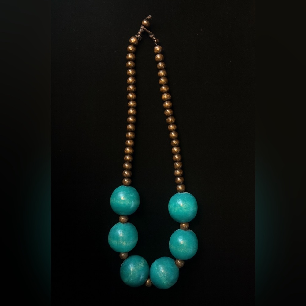 Elegant Turquoise and Bronze Beaded Necklace